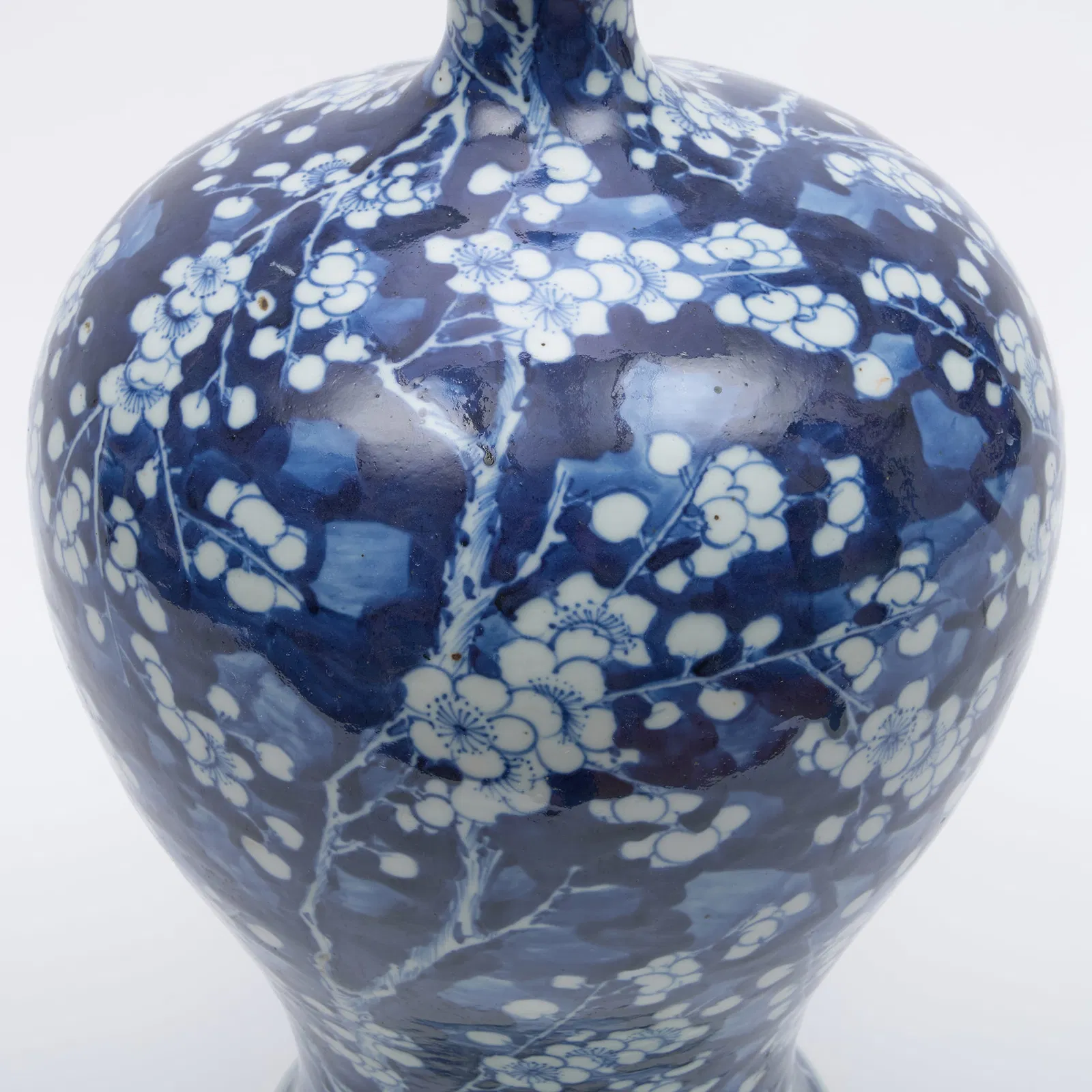 Chinese Blue and White Porcelain Meiping Vase